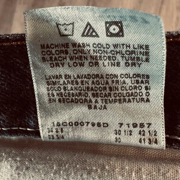 WMNS Rustler Cut of Denim Dark Wash Jean Short 33 Blue Cut-Off Cowgirl High Rise - Picture 7 of 7